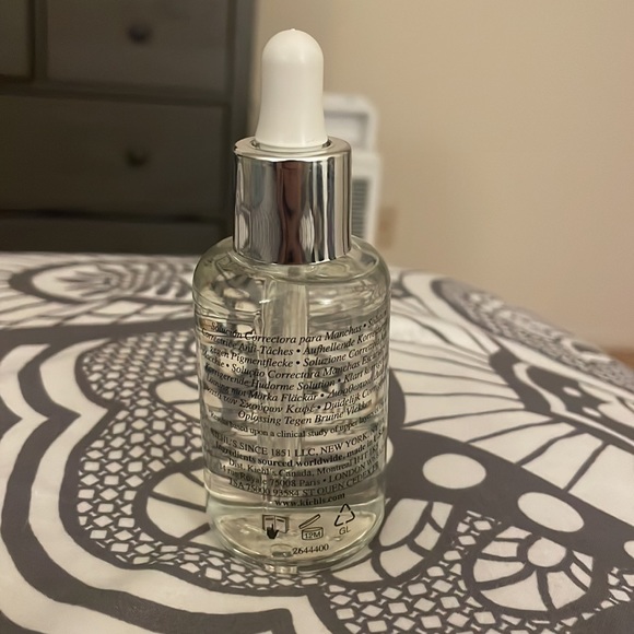 Kiehls Clearly Corrective Dark Spot Solution - Picture 6 of 6